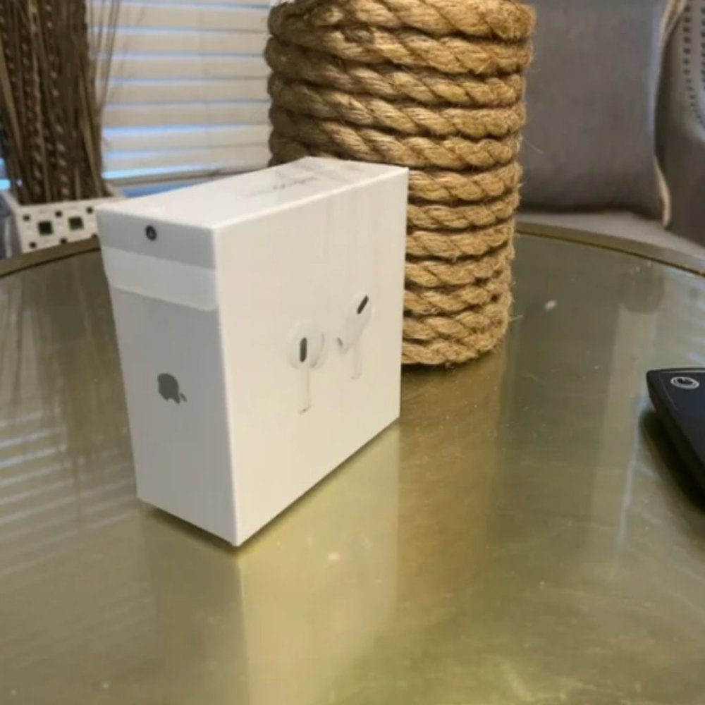 AirPods Pro